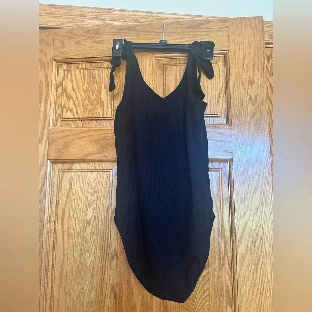 Old Navy - Ribbed Bodysuit - Picture 3 of 3